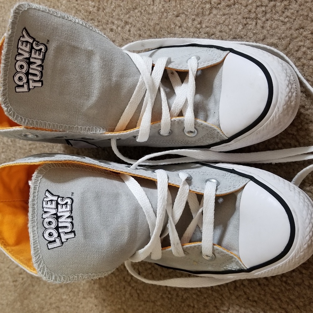 Converse All Stars (Limited Edition - Bugs Bunny)